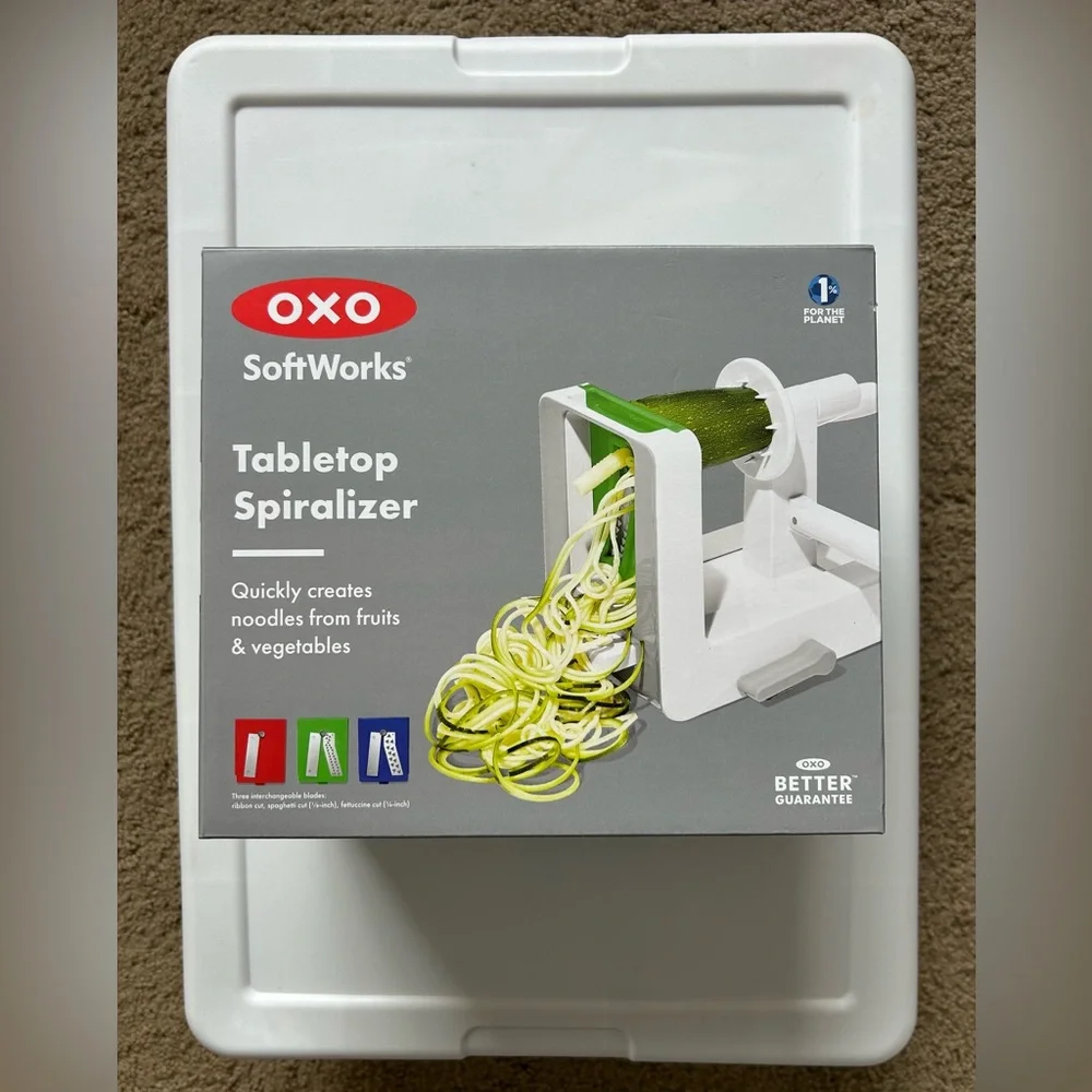 NIB OXO Tabletop Spiralizer